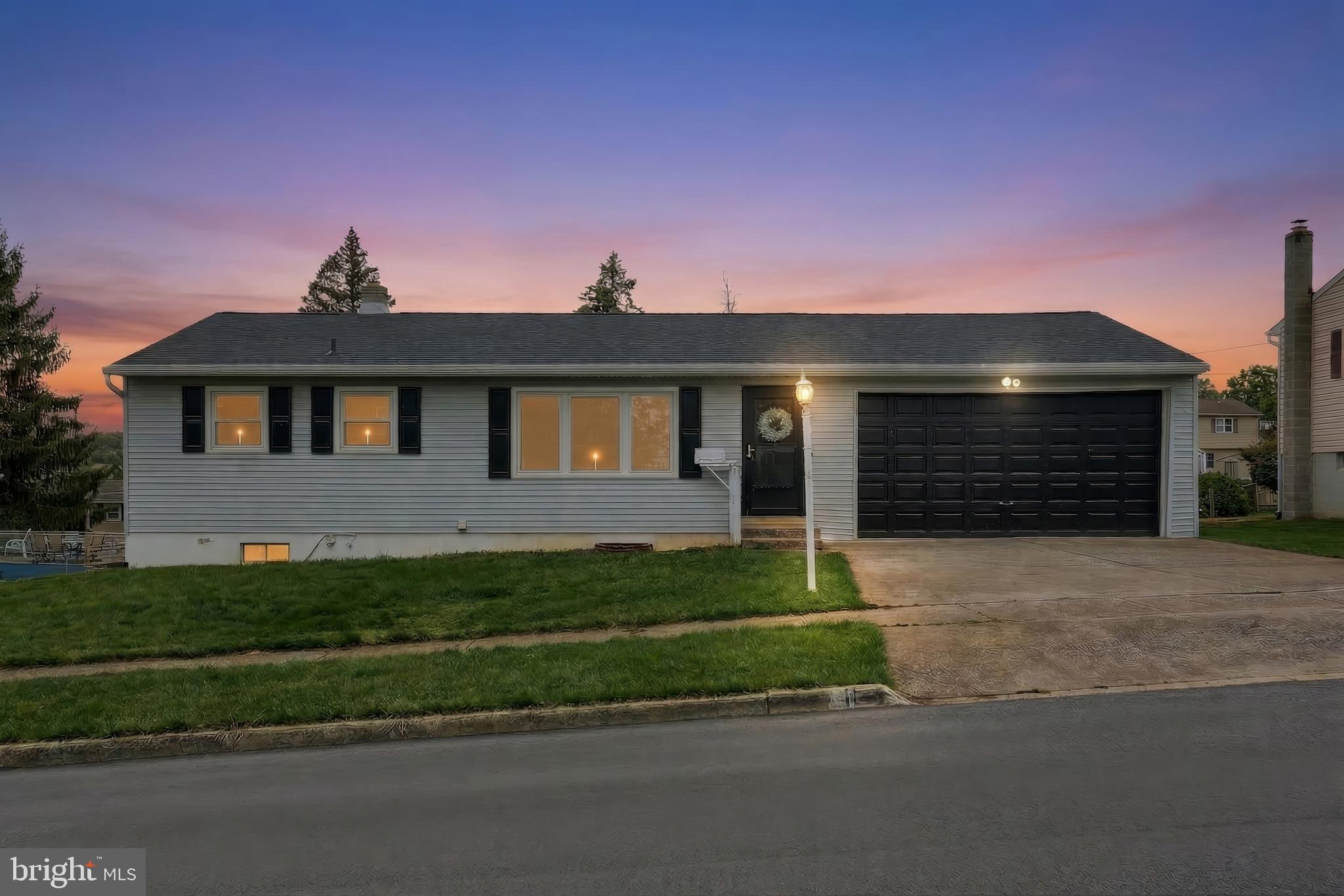 11 Faye Road Middletown, PA 17057 - Photo 1 of 35