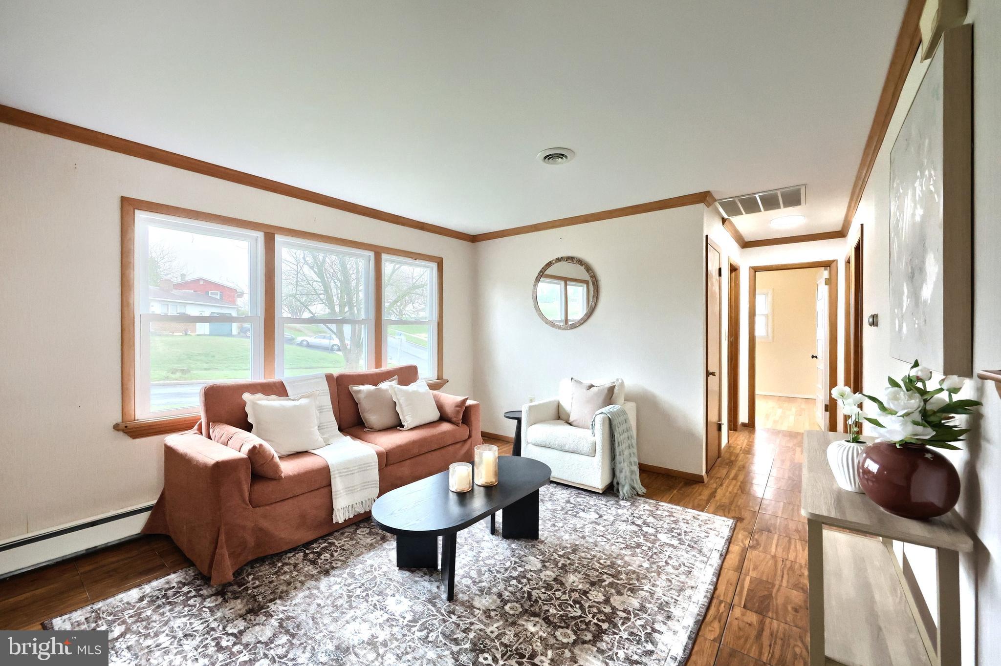 11 Faye Road Middletown, PA 17057 - Photo 4 of 35