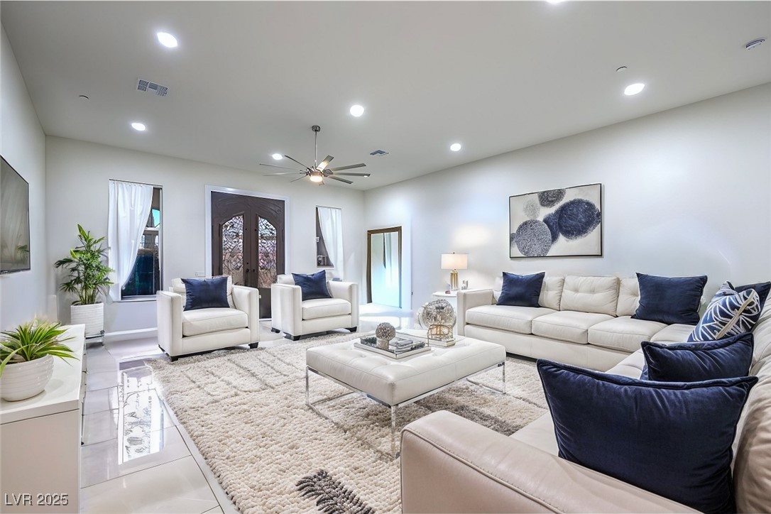 1202 South Rancho Dr  