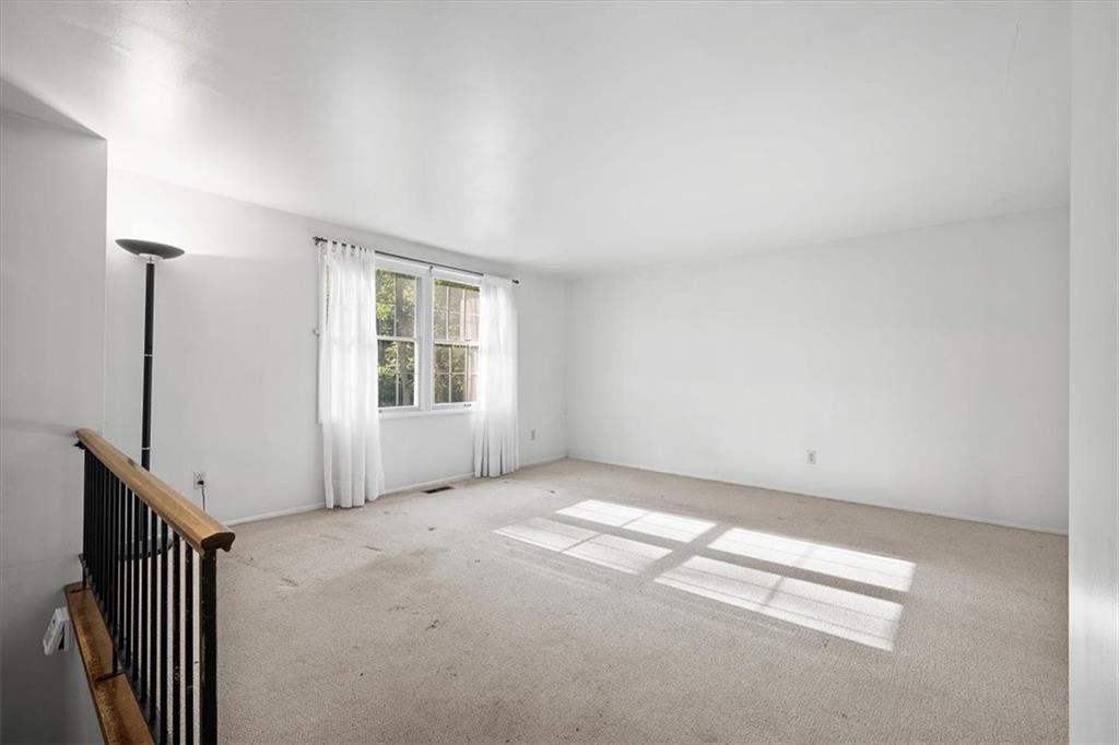 350 Jacks Run Road Pittsburgh, PA 15202 - Photo 3 of 35 Gallery Image 3