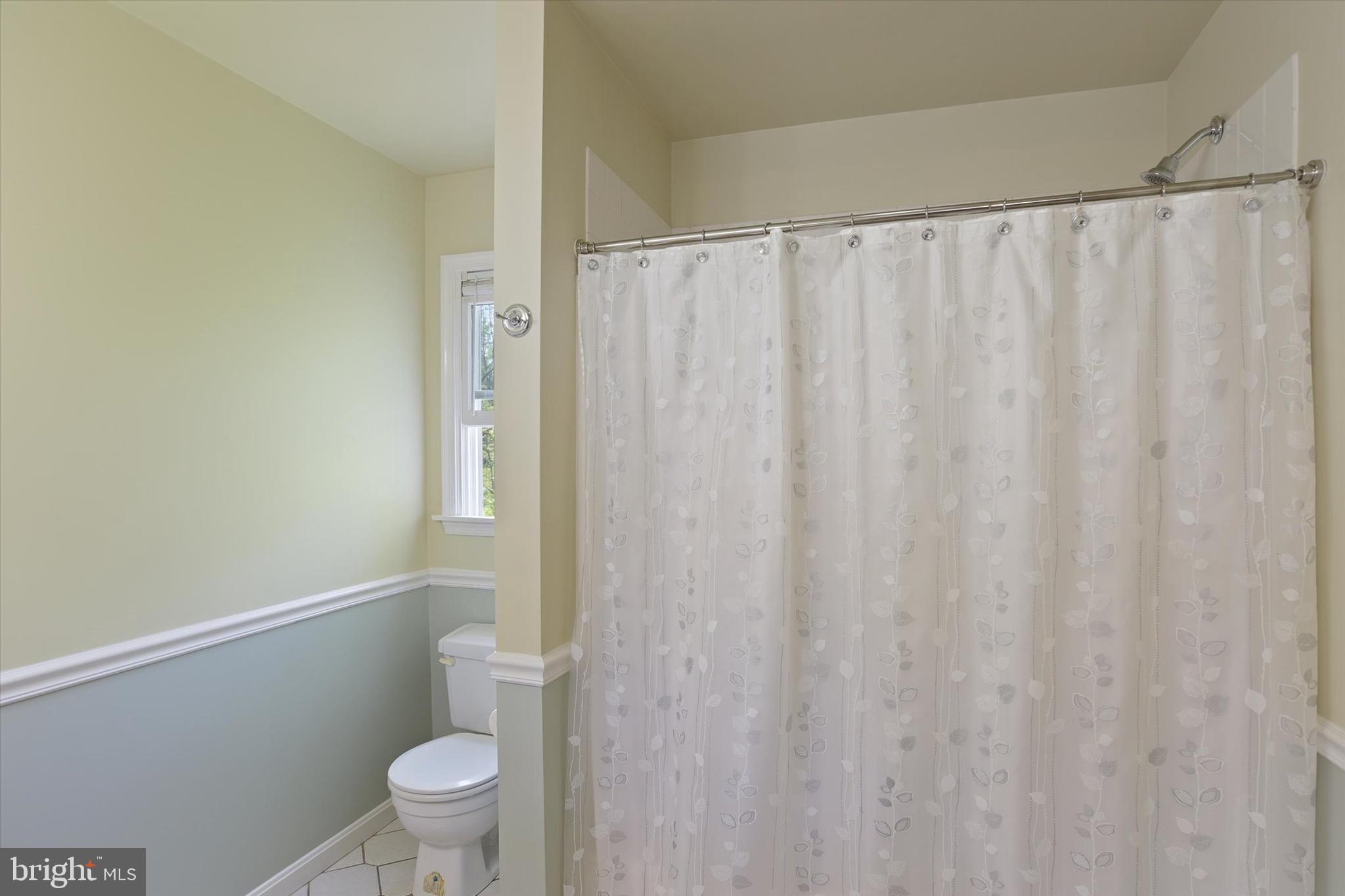 435 Bernheisel Bridge Road Carlisle, PA 17015 - Photo 15 of 40