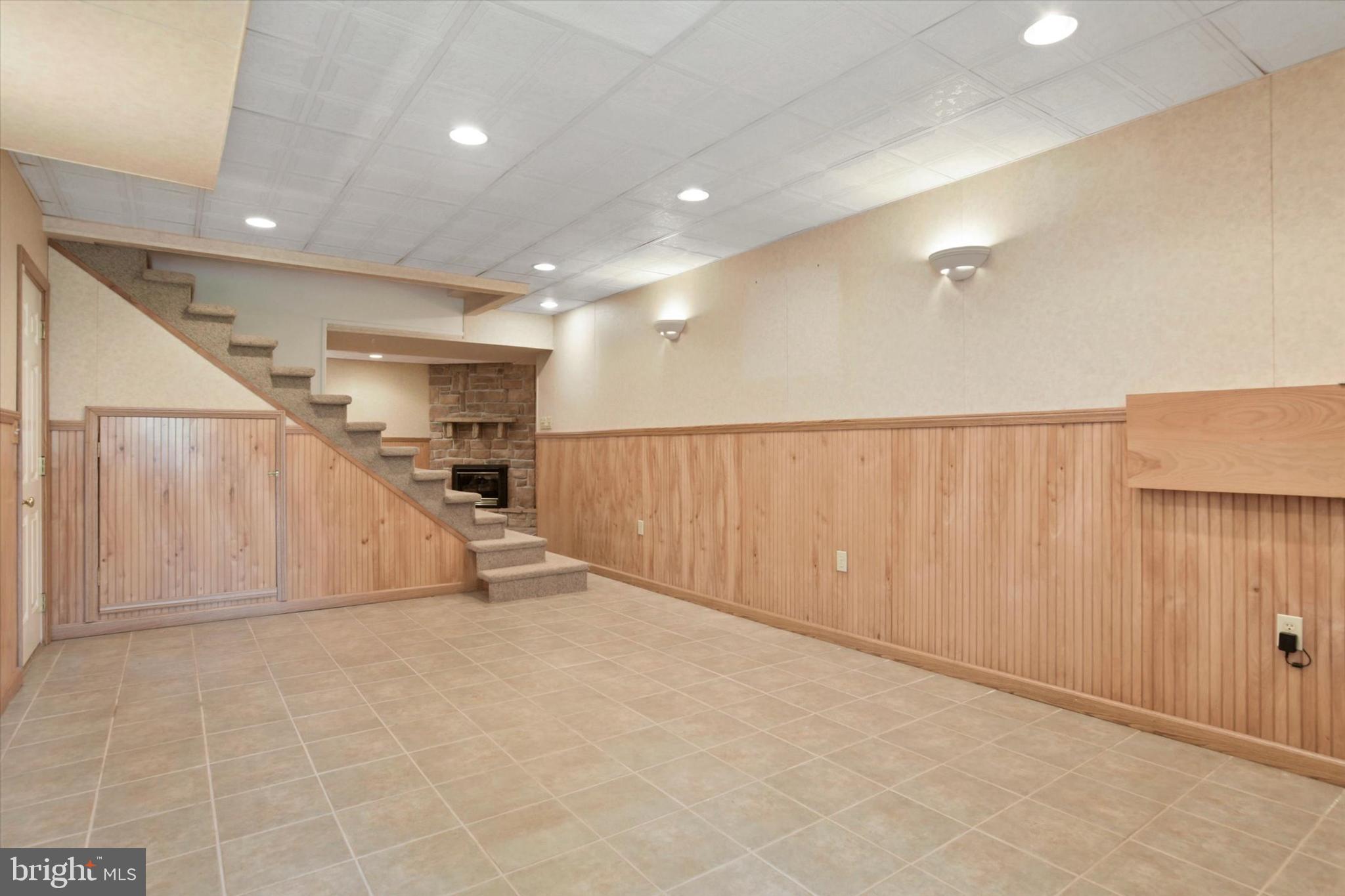 435 Bernheisel Bridge Road Carlisle, PA 17015 - Photo 21 of 40