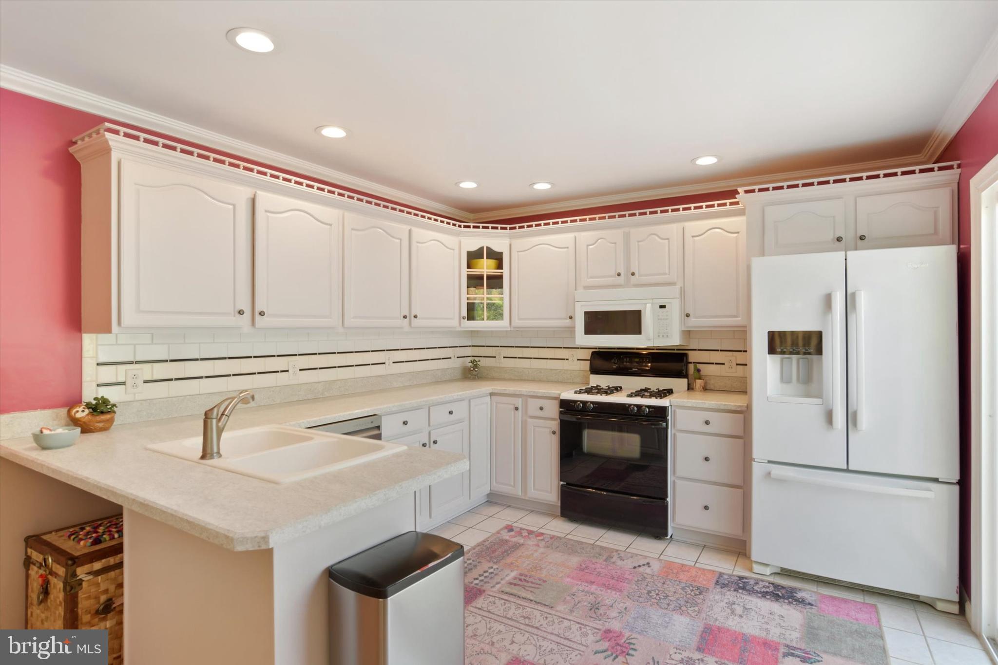 435 Bernheisel Bridge Road Carlisle, PA 17015 - Photo 6 of 40