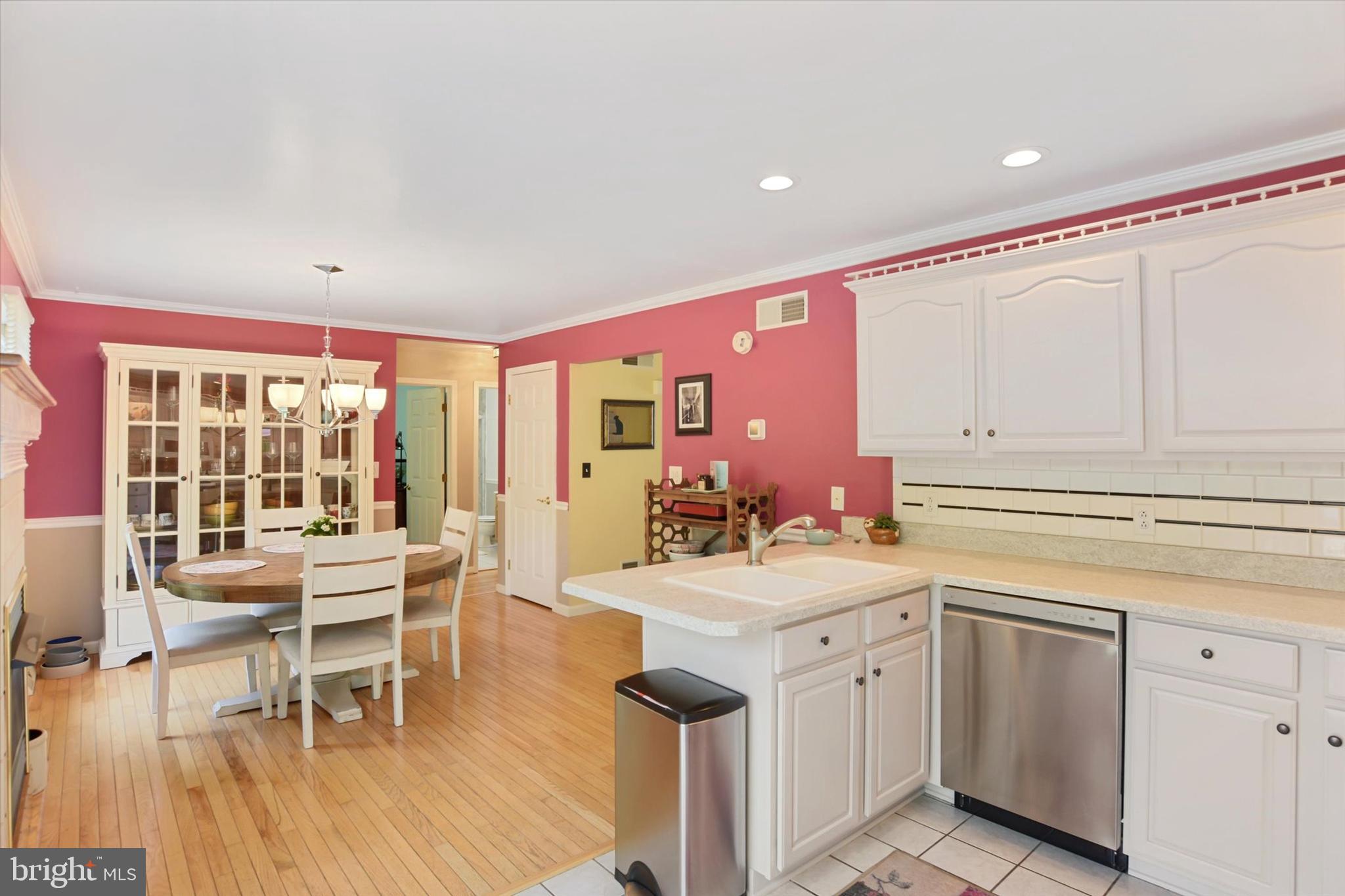 435 Bernheisel Bridge Road Carlisle, PA 17015 - Photo 8 of 40