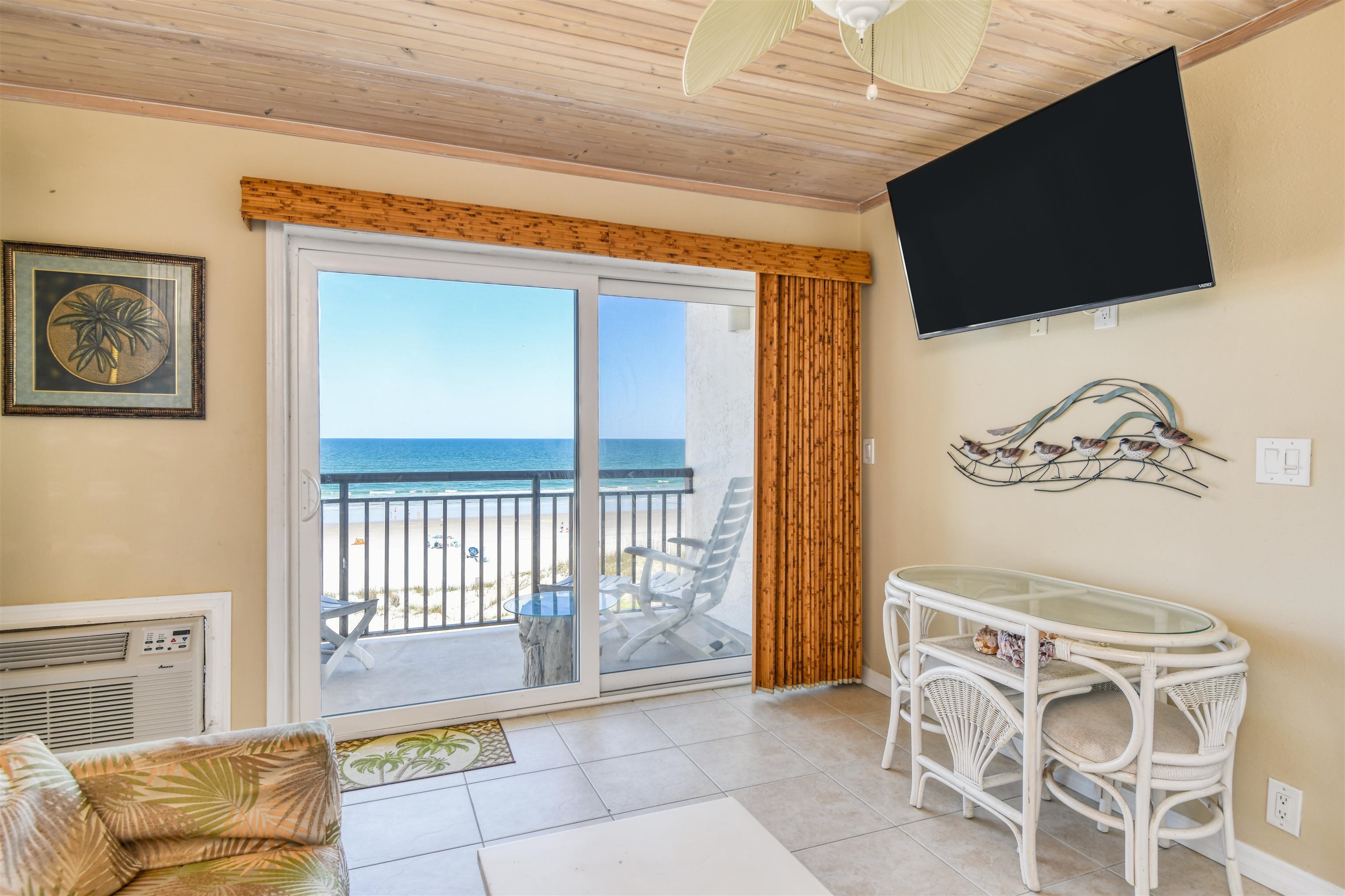 6970 A1A South, Unit 433 St. Augustine, FL 32080 - Photo 11 of 36 a view of a livingroom with furniture