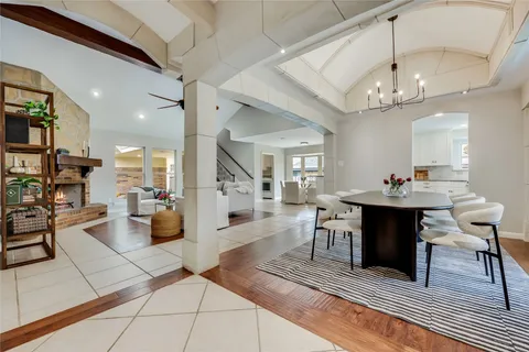 $939,000 | 6905 Treaty Oak Circle, Austin, TX 78749