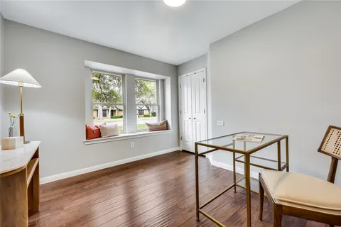 $939,000 | 6905 Treaty Oak Circle, Austin, TX 78749