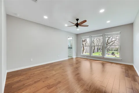 $939,000 | 6905 Treaty Oak Circle, Austin, TX 78749