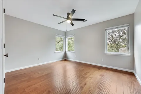 $939,000 | 6905 Treaty Oak Circle, Austin, TX 78749