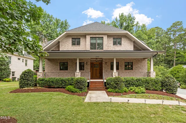 $1,275,000 | 1103 Roosevelt Drive, Chapel Hill, NC 27514