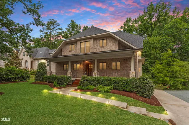$1,275,000 | 1103 Roosevelt Drive, Chapel Hill, NC 27514
