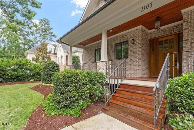 $1,275,000 | 1103 Roosevelt Drive, Chapel Hill, NC 27514