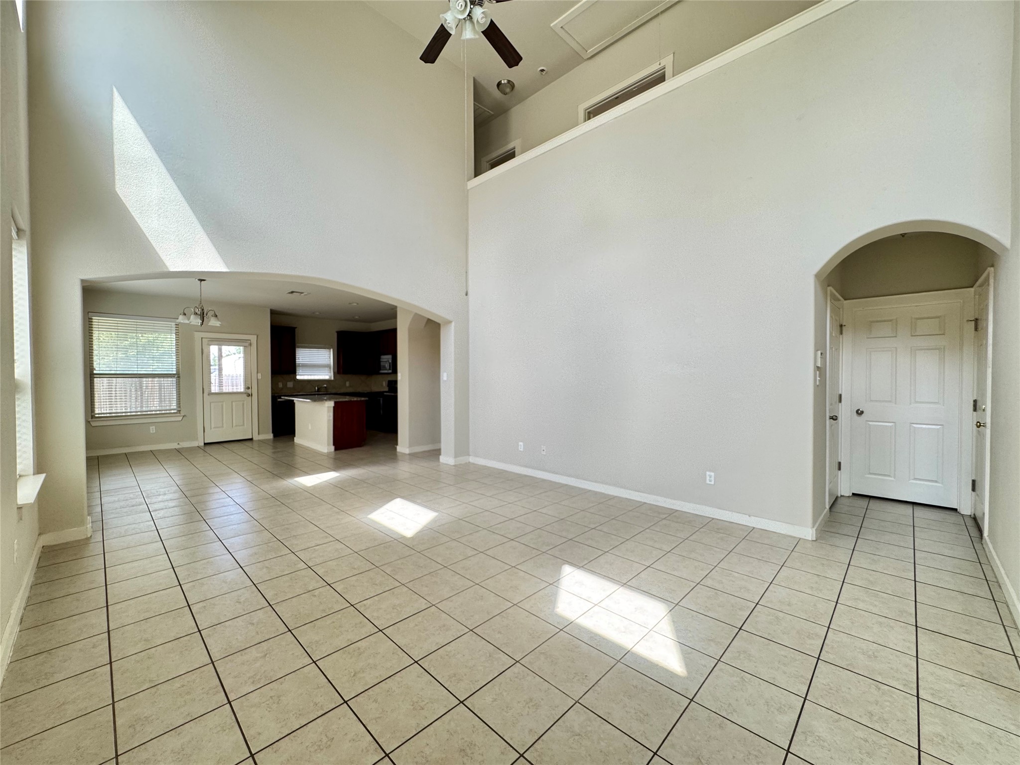 4016 Kenter Crossing Austin, TX 78728 - Photo 4 of 13