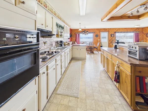 $525,000 | 30602 440th Street, Melrose, MN 56352