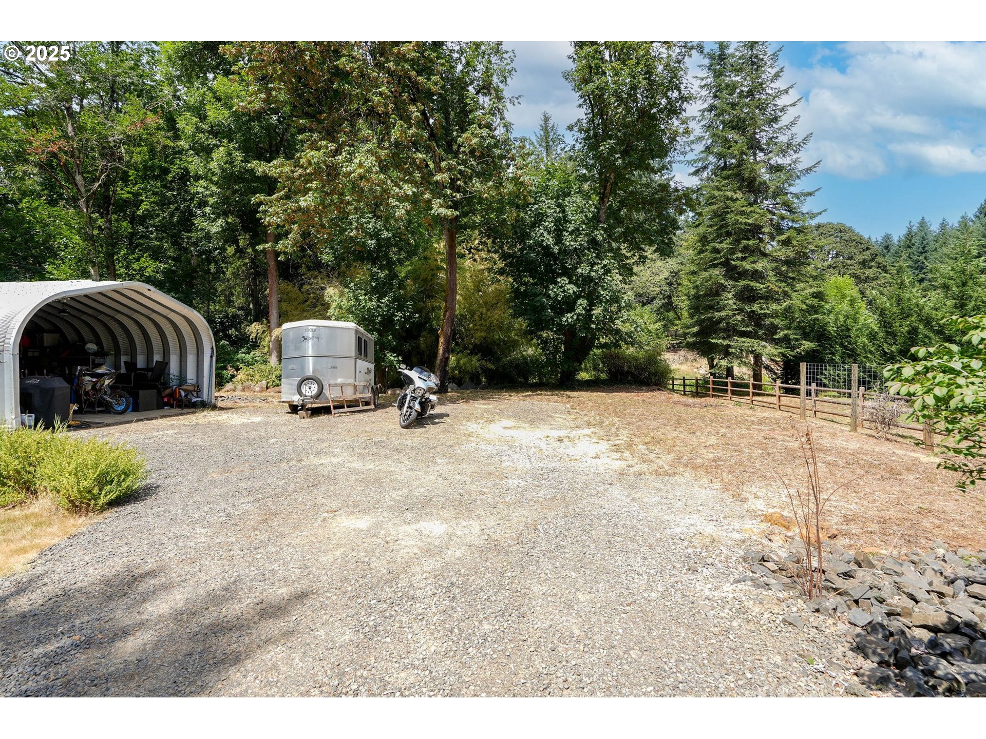 241 Rees Hill Road Southeast Salem, OR 97306 - Photo 29 of 40 a view of outdoor space with deck and yard