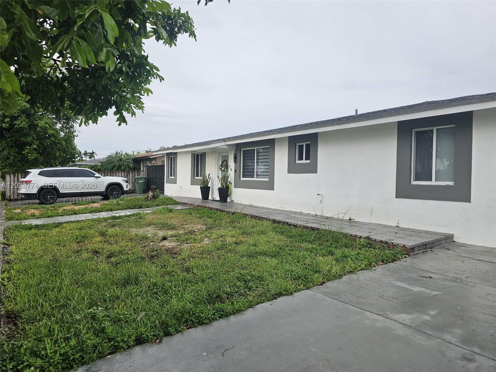 75 Southwest 18th Avenue Homestead, FL 33030 - Photo 2 of 32