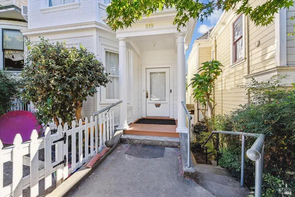 $3,600 | 519 Virginia Street, Unit A, Vallejo, CA 94590