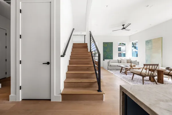 a view of entryway and hall