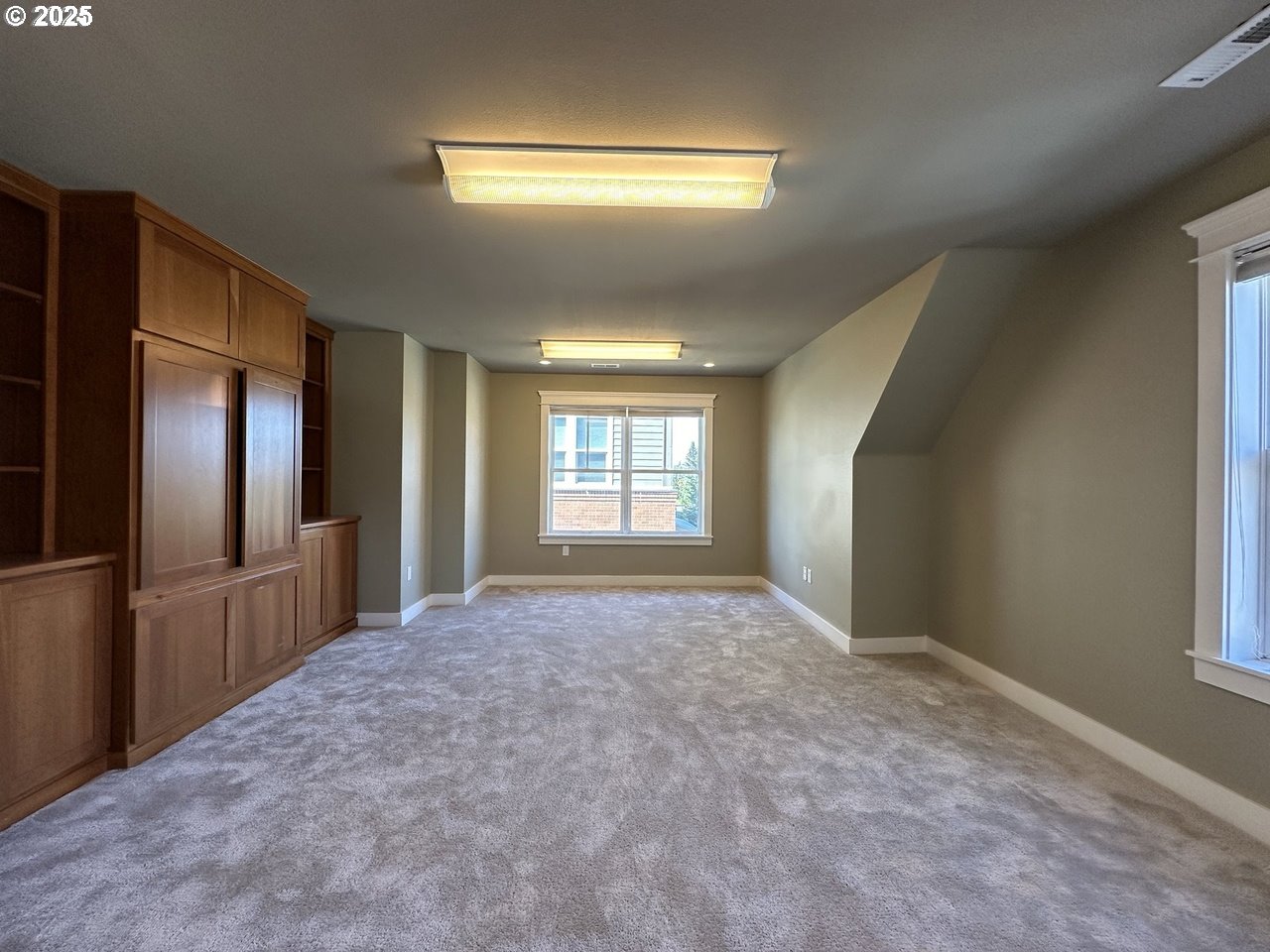 1505 Northeast Village Street Fairview, OR 97024 - Photo 13 of 33 a view of an empty room and window