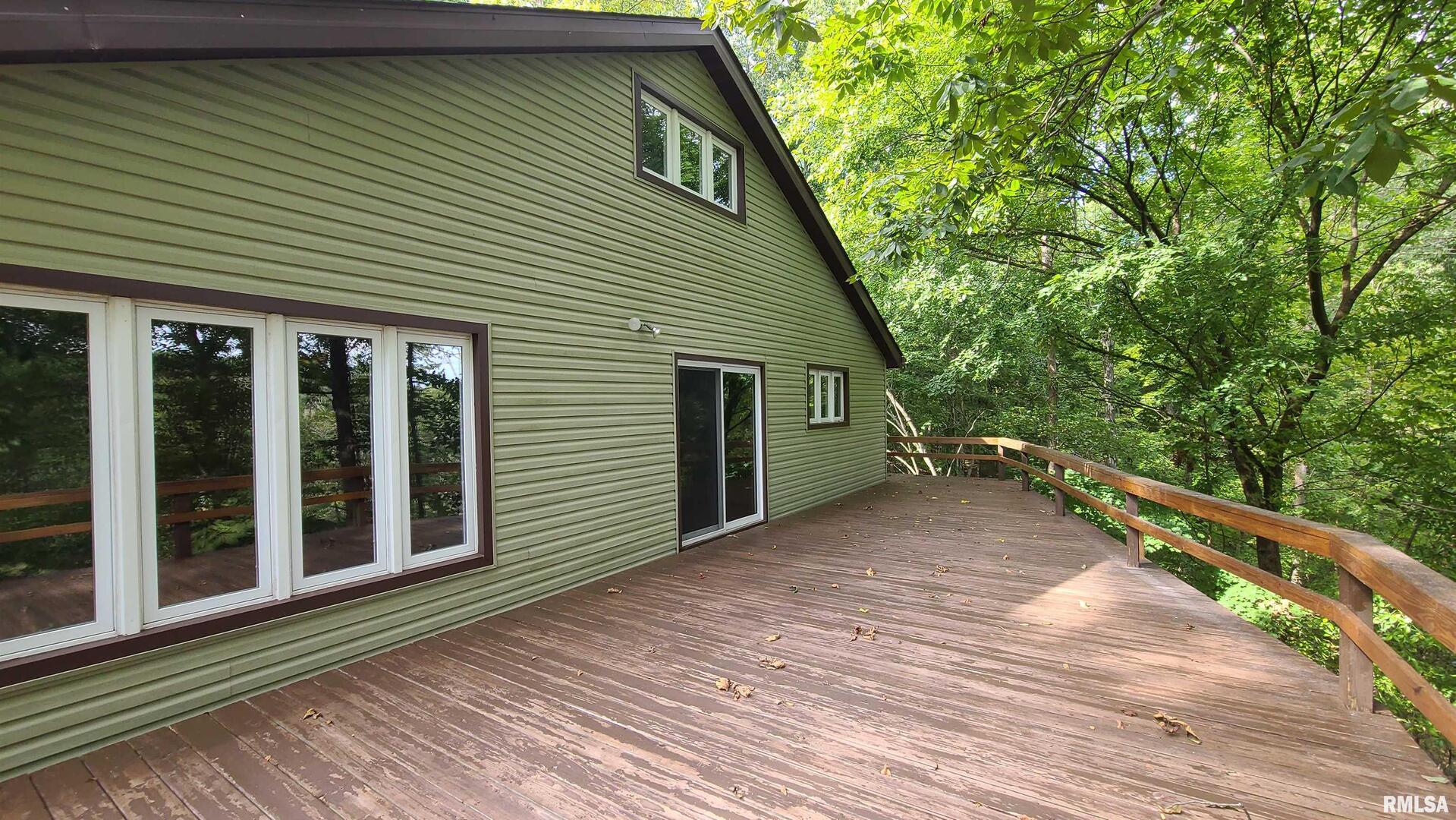 98 Bynum Road Stonefort, IL 62972 - Photo 12 of 47