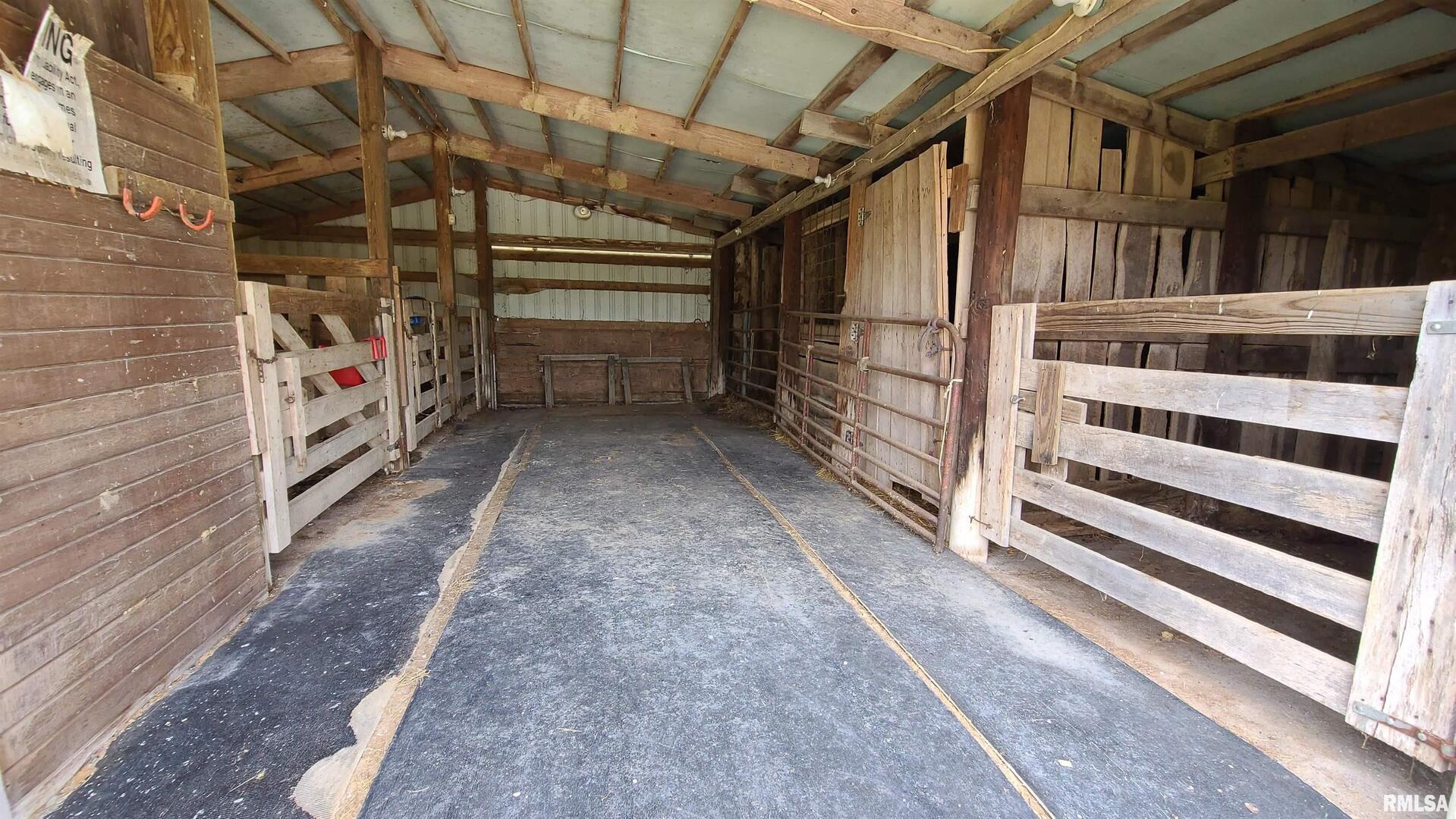 98 Bynum Road Stonefort, IL 62972 - Photo 46 of 47
