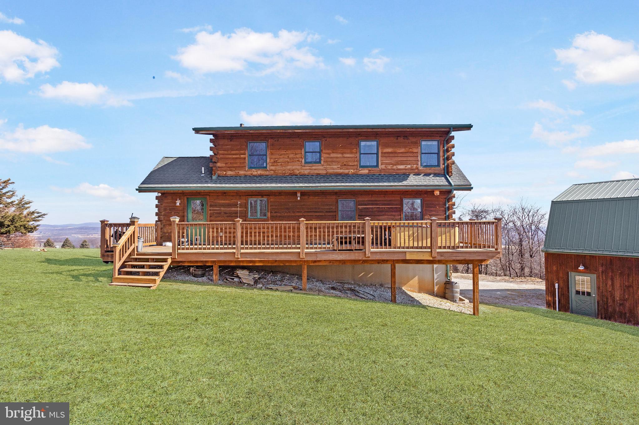 1336 Knoxlyn-Orrtanna Road Orrtanna, PA 17353 - Photo 29 of 37 Back Deck