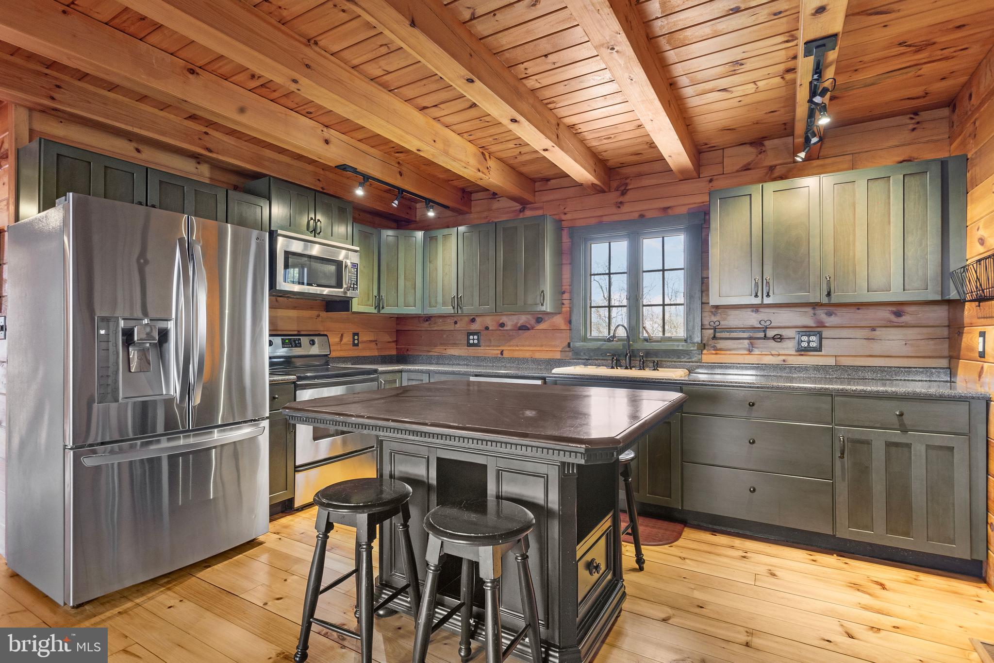 1336 Knoxlyn-Orrtanna Road Orrtanna, PA 17353 - Photo 9 of 37 Kitchen Island