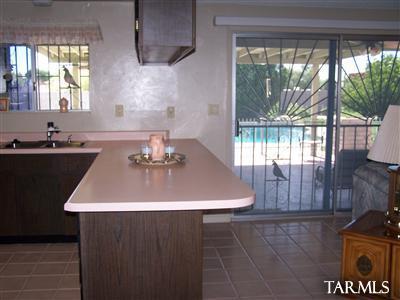 611 North Igo Way Tucson, AZ 85710 - Photo 9 of 25
