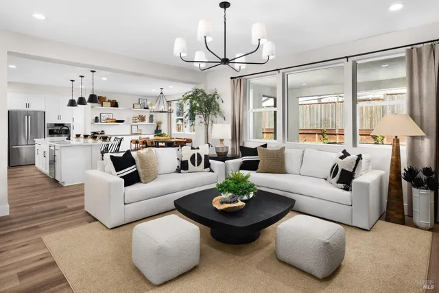 $1,026,891 | 2543 Courtney Avenue, Santa Rosa, CA 95403