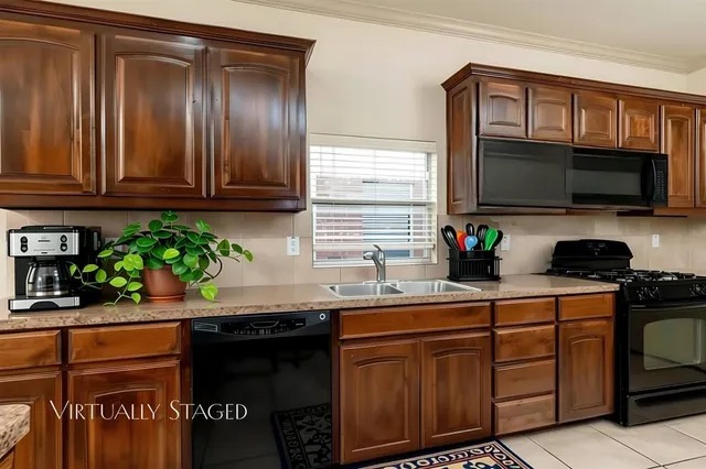 $325,000 | 5933 Missy Lane, Fort Worth, TX 76131