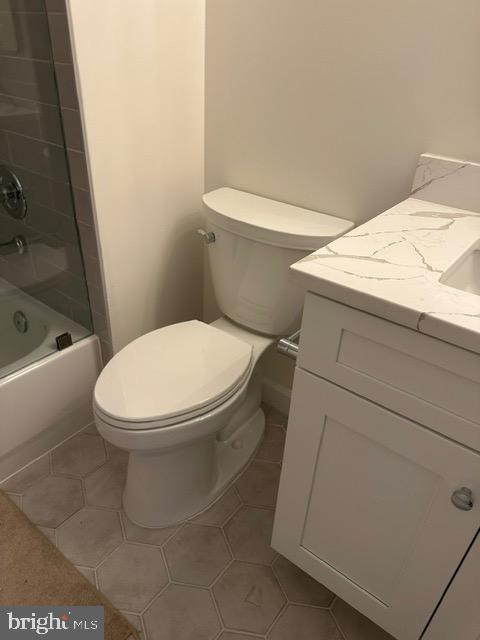 1811 Fallbrook Lane Vienna, VA 22182 - Photo 15 of 36