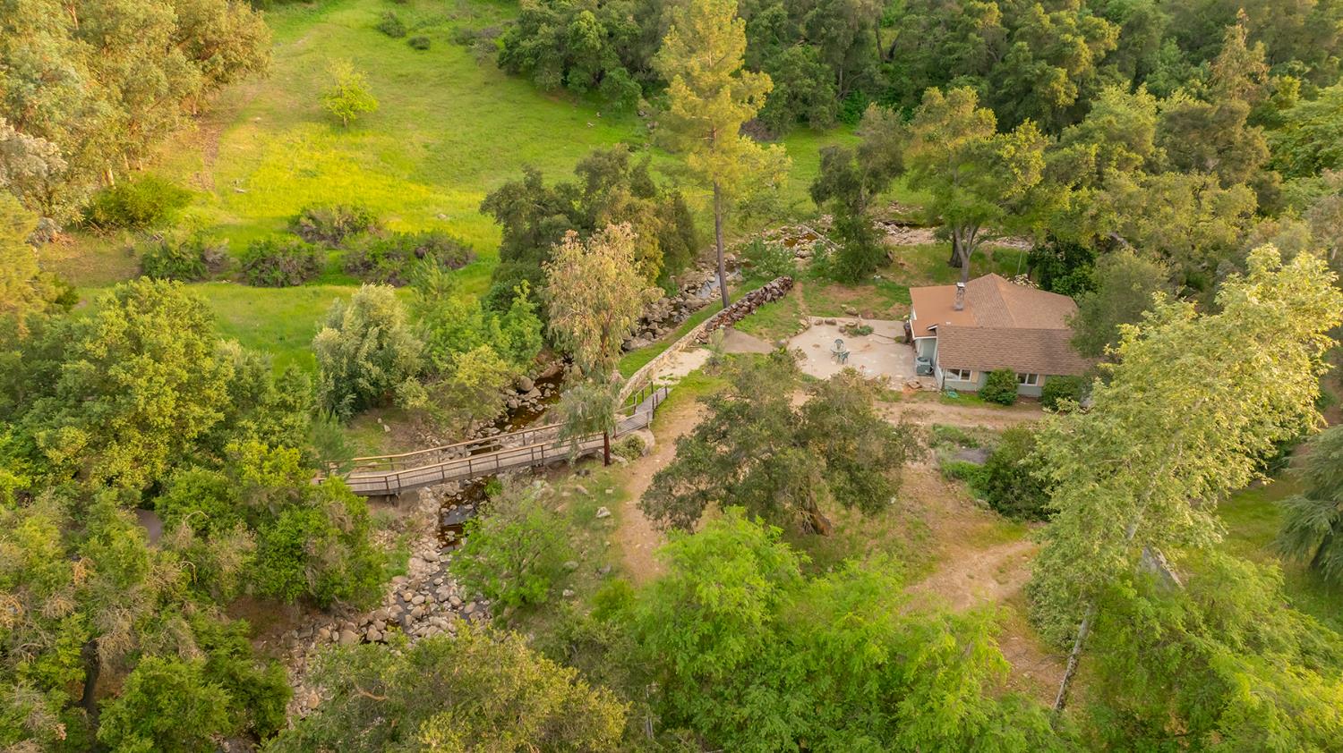 11954 Sulphur Mountain Road Ojai, CA 93023 - Photo 17 of 41 a backyard of a house
