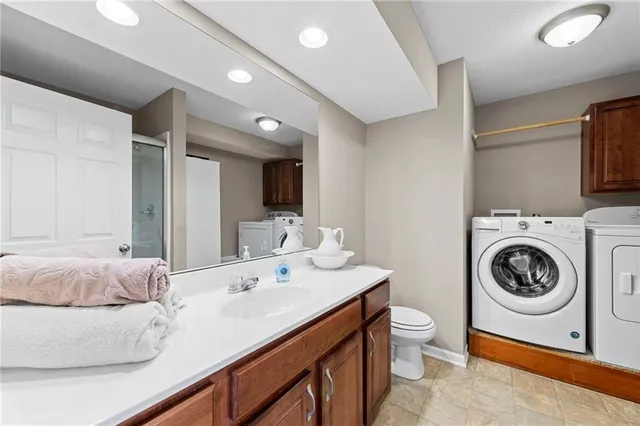 $380,000 | 1906 161st Terrace, Basehor, KS 66007