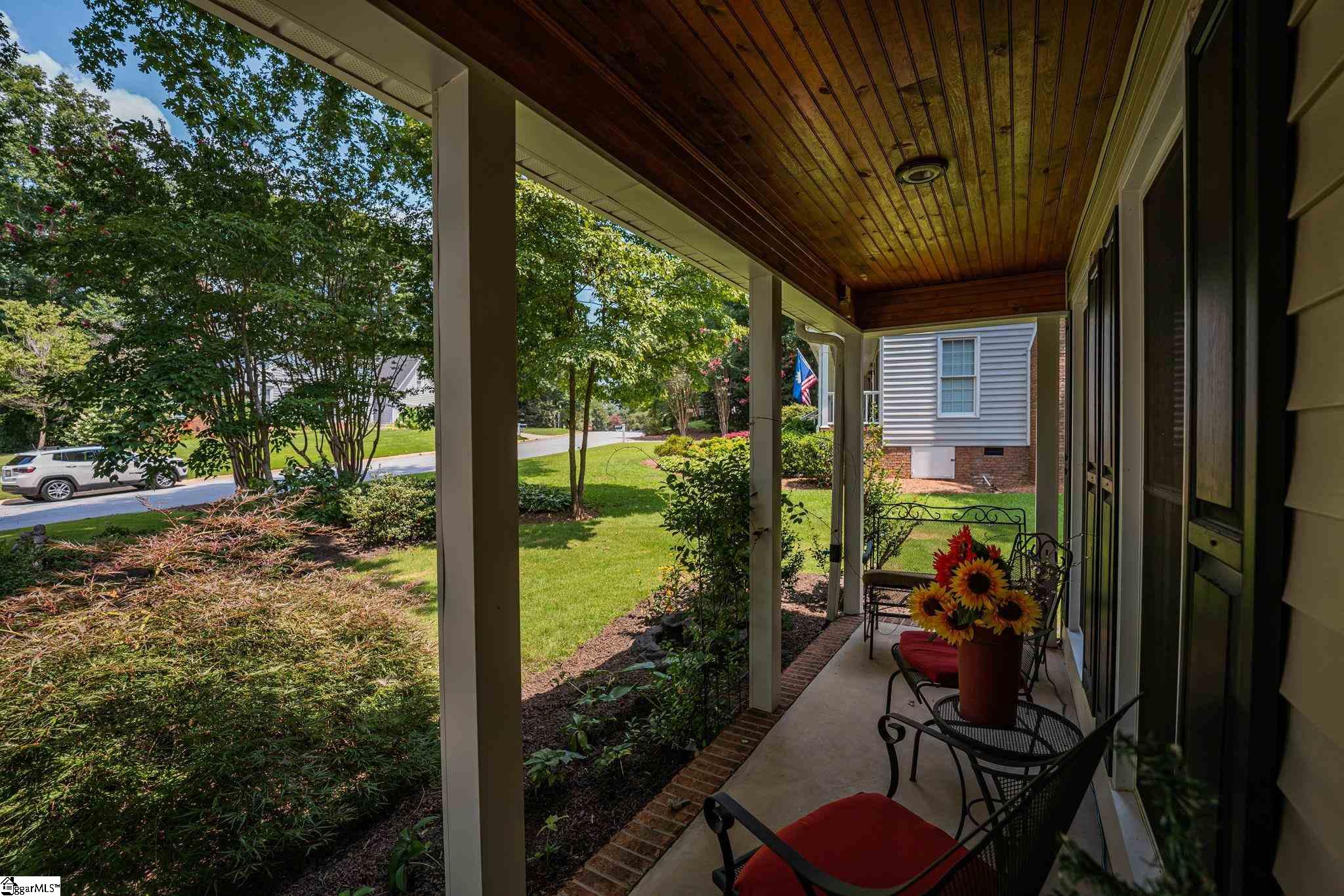 400 Spring Lake Loop Simpsonville, SC 29681 - Photo 2 of 31 Gallery Image 2
