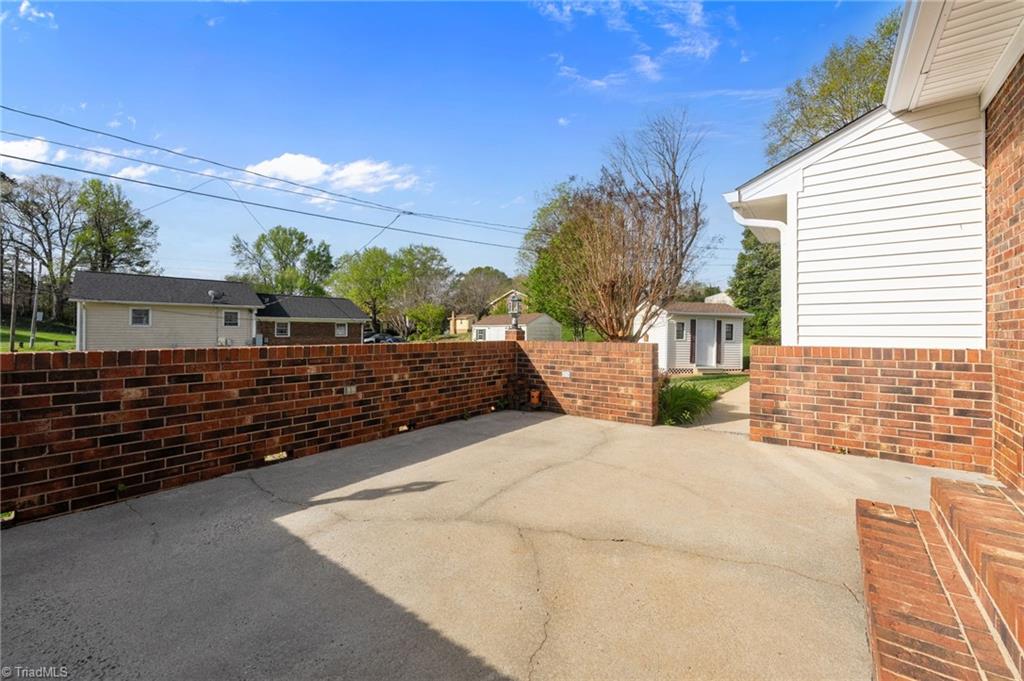 403 Eden Court Graham, NC 27253 - Photo 17 of 21