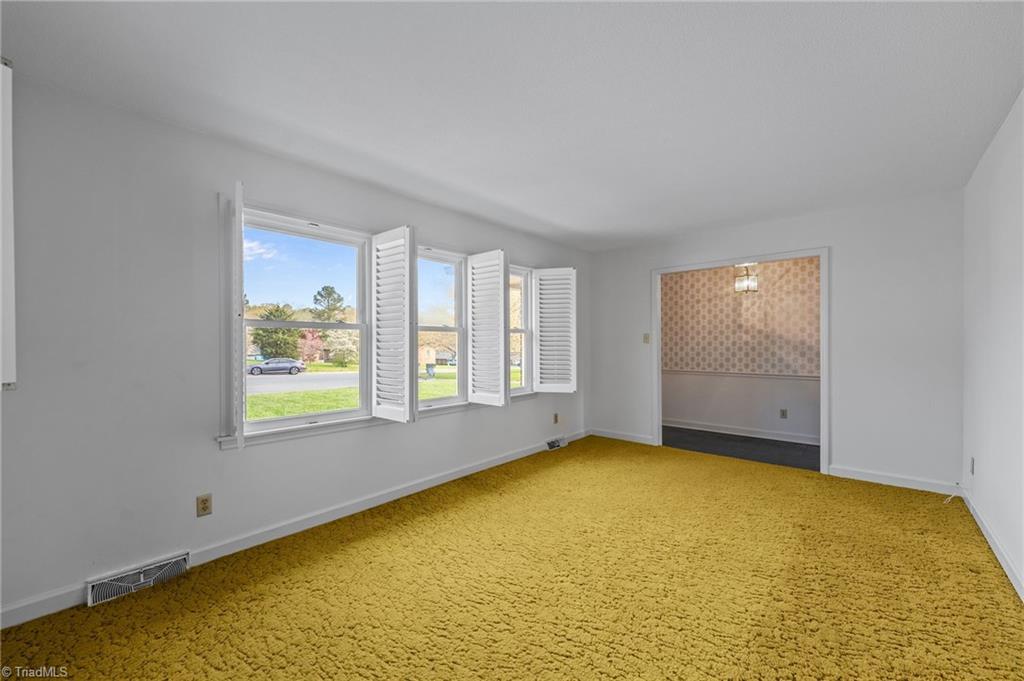 403 Eden Court Graham, NC 27253 - Photo 6 of 21