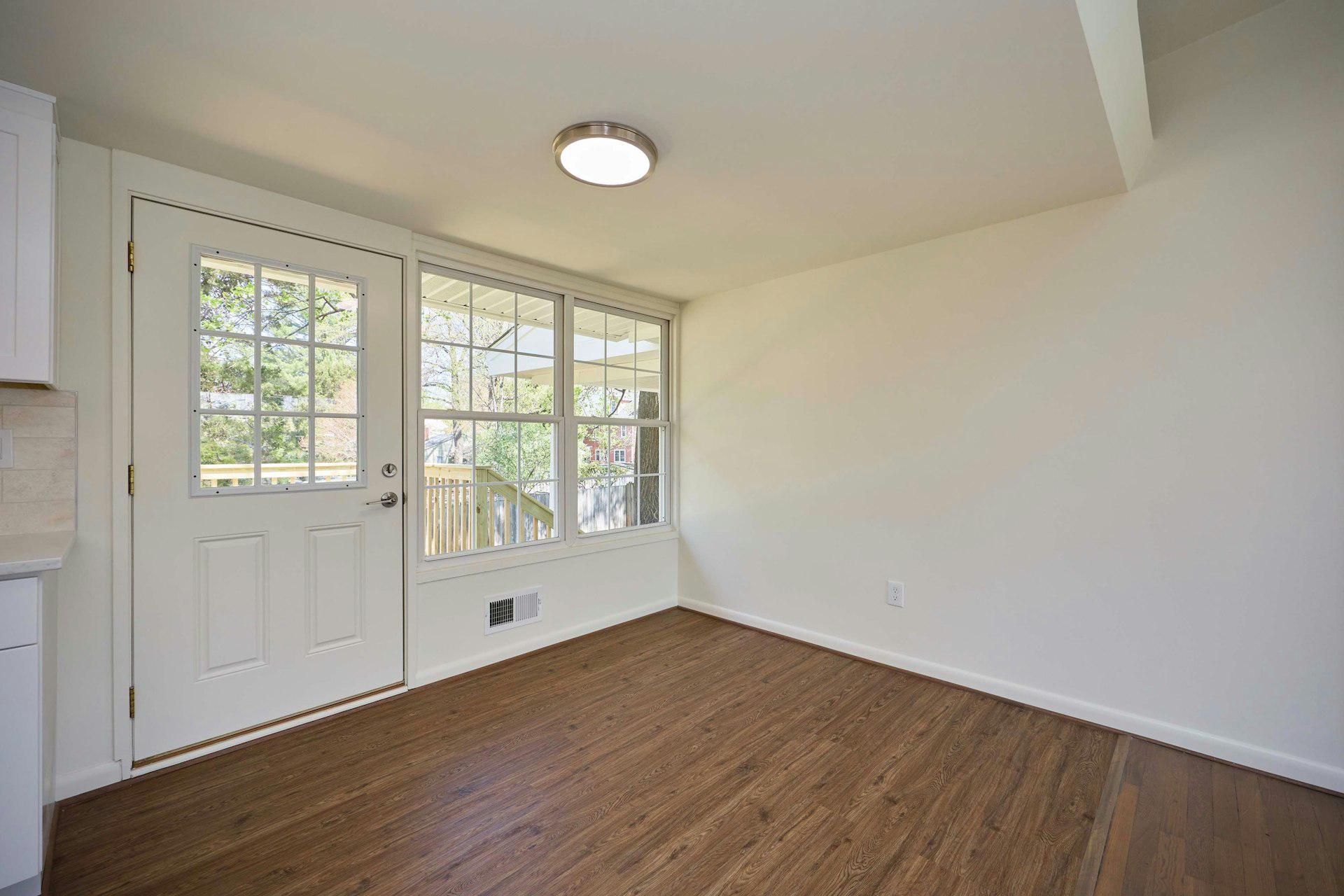 7206 Alger Road Falls Church, VA 22042 - Photo 13 of 39 Dining Room with easy access to back deck