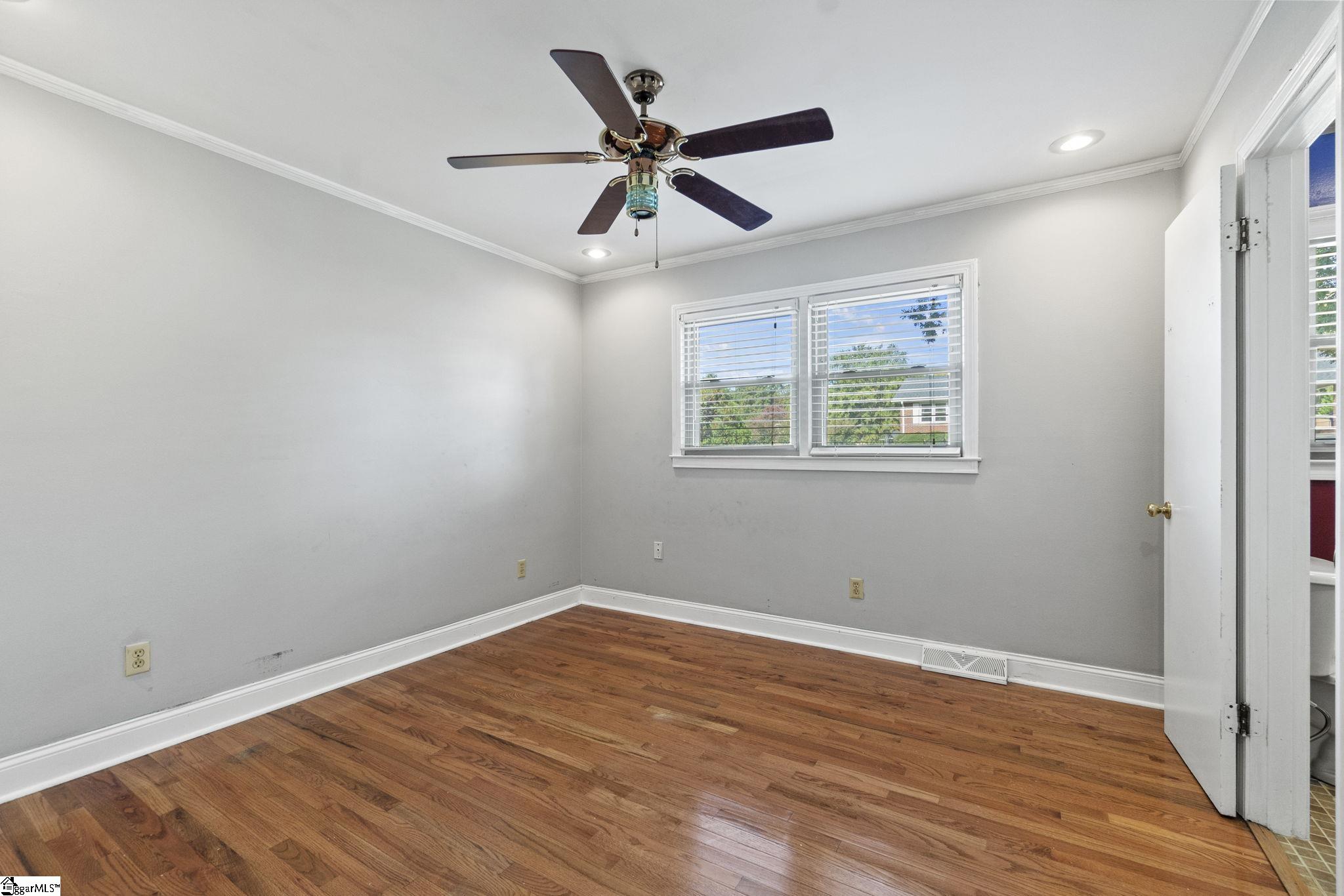 215 Eastbourne Road Greenville, SC 29611 - Photo 15 of 34 Gallery Image 15