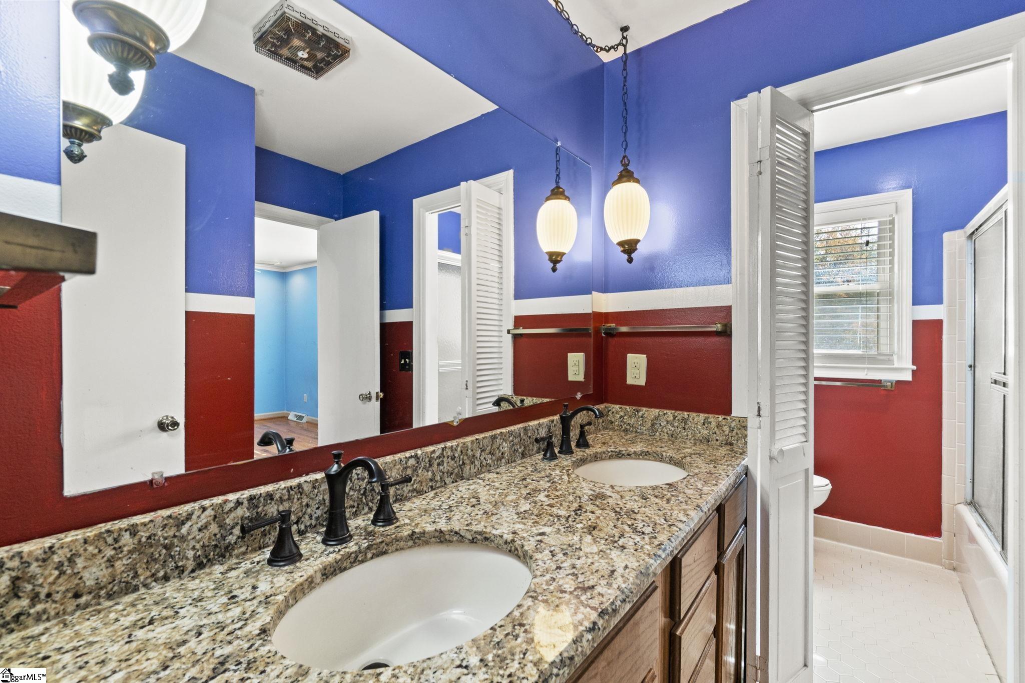 215 Eastbourne Road Greenville, SC 29611 - Photo 18 of 34 Gallery Image 18