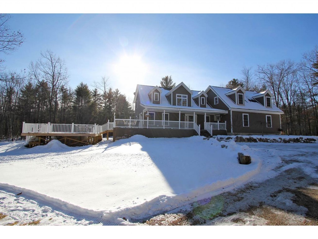 283 Old Rochester Road Somersworth, NH 03878 - Photo 3 of 25