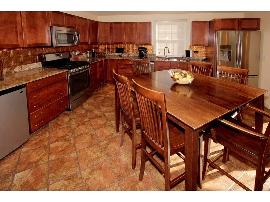 283 Old Rochester Road Somersworth, NH 03878 - Photo 8 of 25