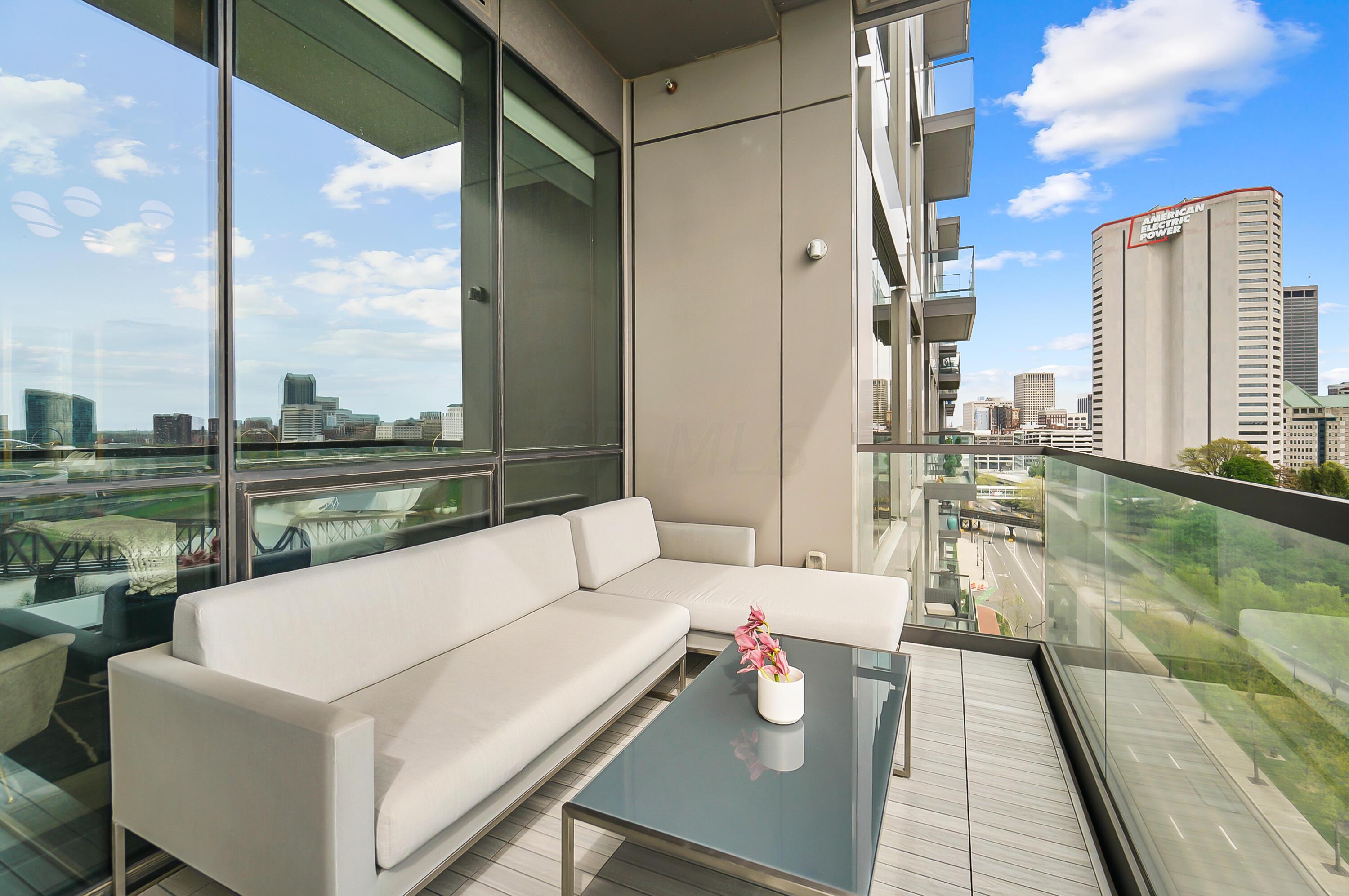 250 West Spring Street, Unit 925 Columbus, OH 43215 - Photo 34 of 57 Balcony