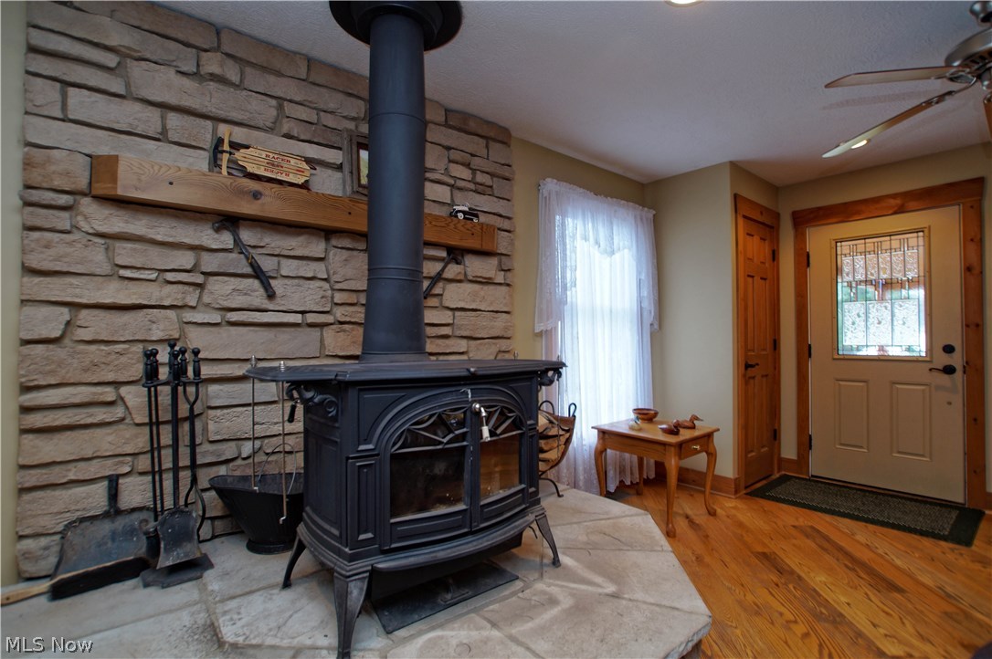 14735 Balch Road Madison, OH 44057 - Photo 4 of 35