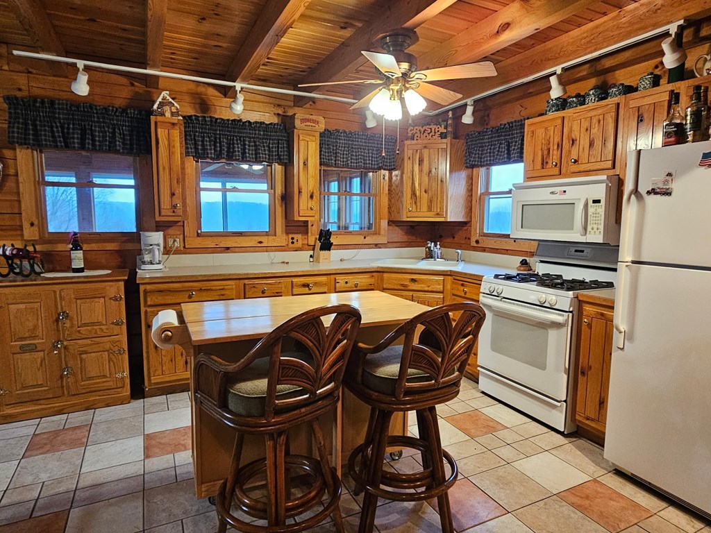 1127 Crystal Springs Road Tionesta, PA 16353 - Photo 6 of 22