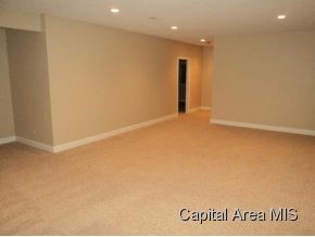 2701 Buckskin Trail Springfield, IL 62711 - Photo 4 of 4 Gallery Image 4