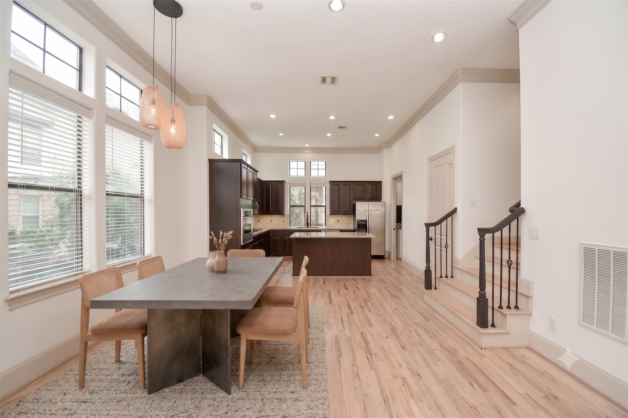 3229 Maxroy Street Houston, TX 77008 - Photo 17 of 43 Virtually staged.