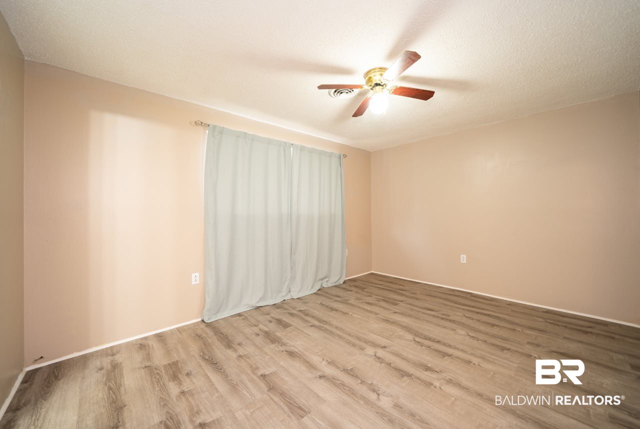 7633 Hoppes Drive Foley, AL 36535 - Photo 16 of 29