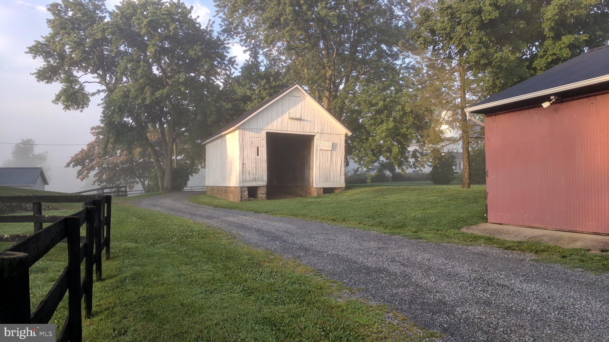 20775 Airmont Road Bluemont, VA 20135 - Photo 27 of 78 Corn barn