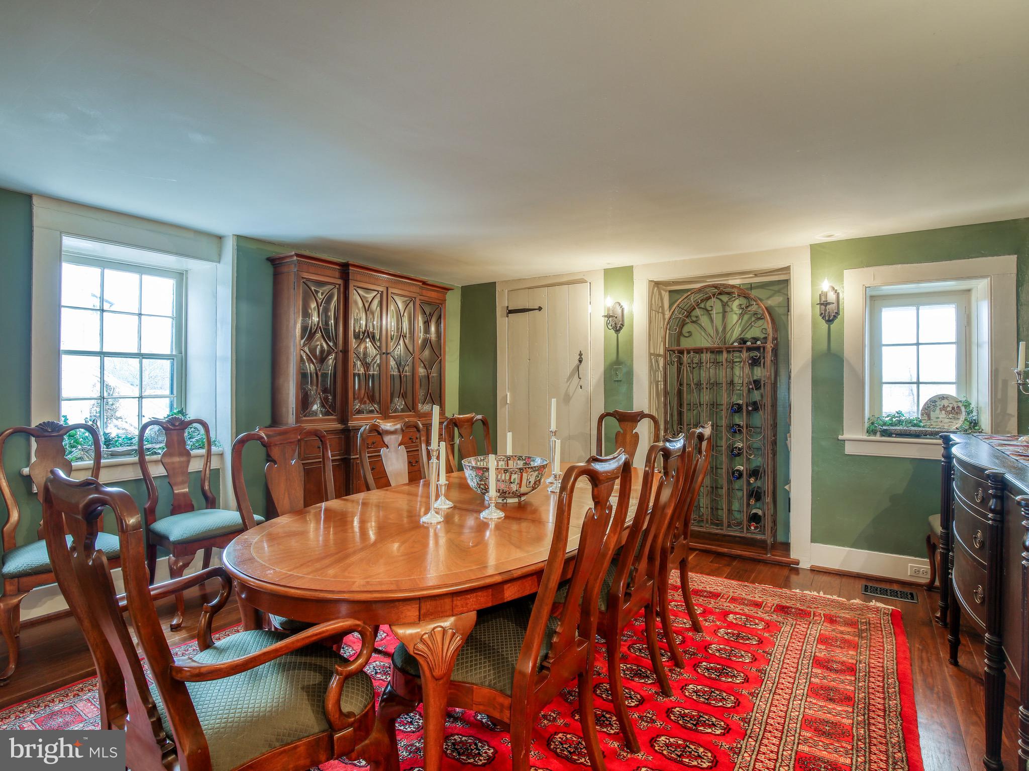 20775 Airmont Road Bluemont, VA 20135 - Photo 45 of 78 Dining room off kitchen