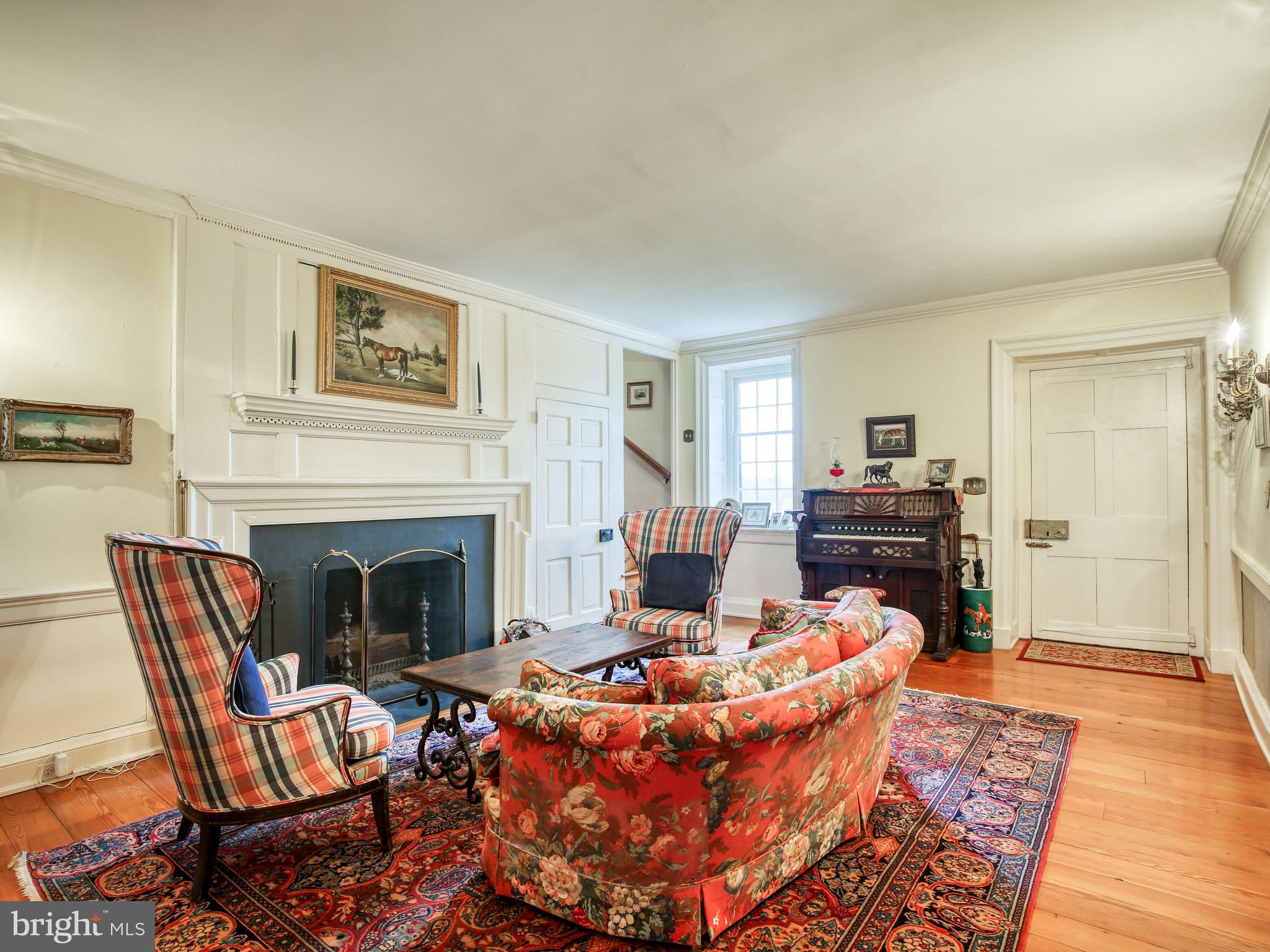 20775 Airmont Road Bluemont, VA 20135 - Photo 49 of 78 Sitting rooml with fireplace